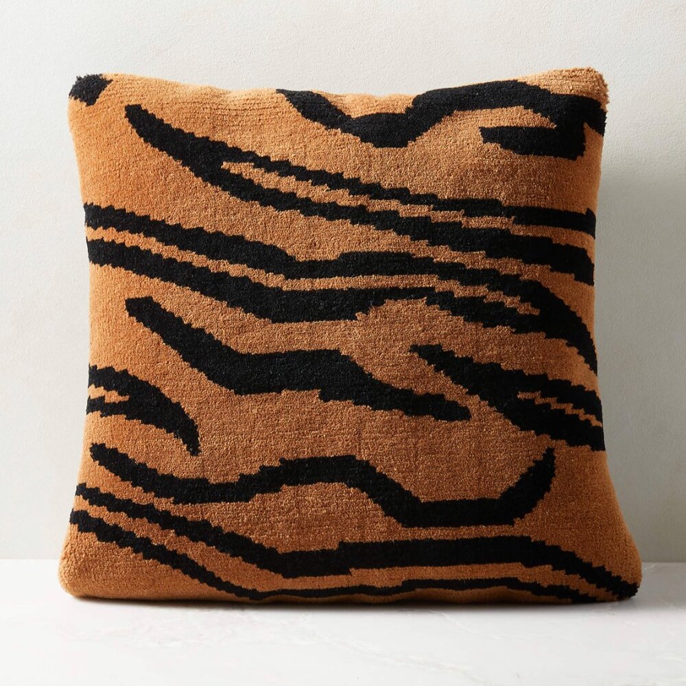 PAIR OF CB2 20" THROW PILLOW TYGRA TIGER PRINT